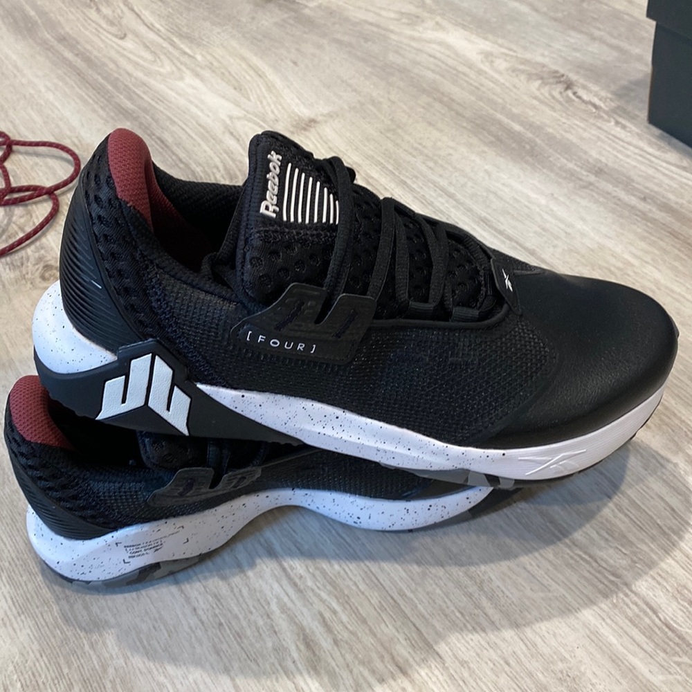 JJ Watt 4’s size 9